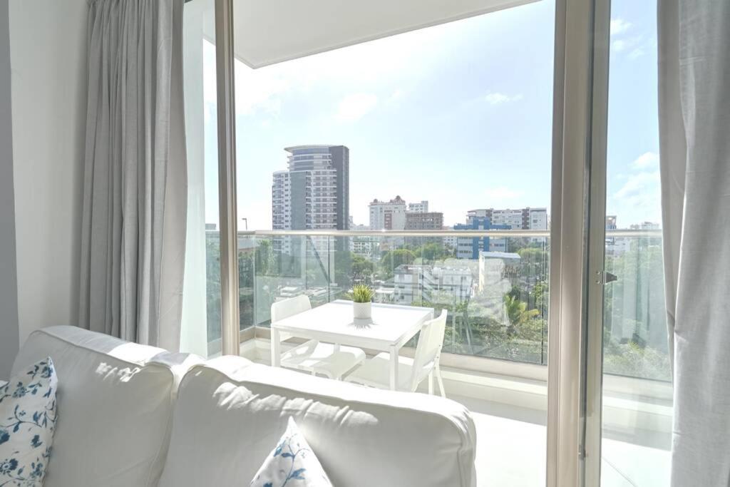 Escape Apartments, Balcony, Pool & Gym In La Julia Santo Domingo Exteriör bild