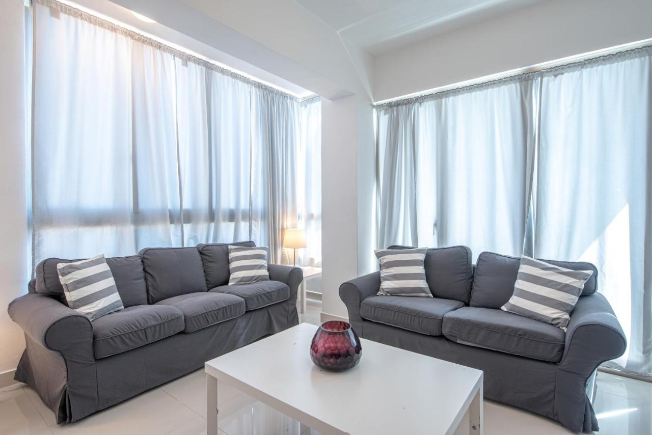 Escape Apartments, Balcony, Pool & Gym In La Julia Santo Domingo Exteriör bild