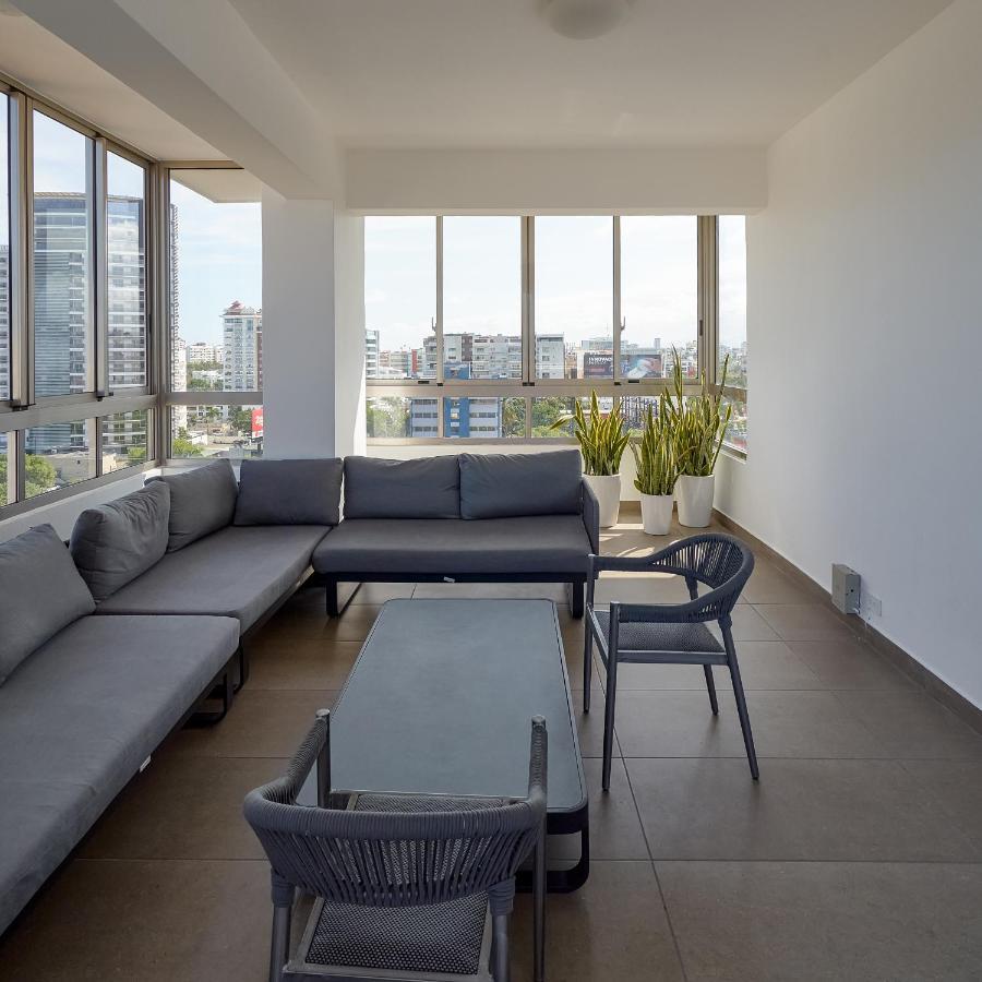 Escape Apartments, Balcony, Pool & Gym In La Julia Santo Domingo Exteriör bild