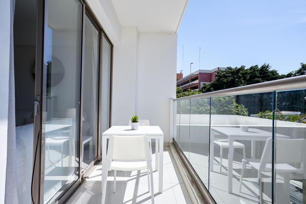 Escape Apartments, Balcony, Pool & Gym In La Julia Santo Domingo Exteriör bild