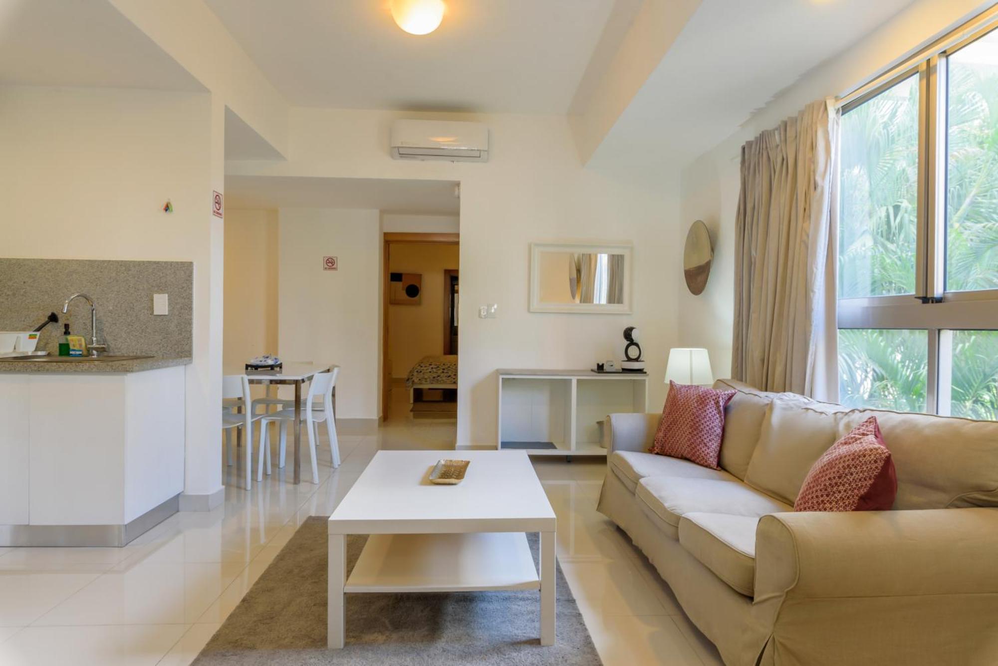 Escape Apartments, Balcony, Pool & Gym In La Julia Santo Domingo Exteriör bild